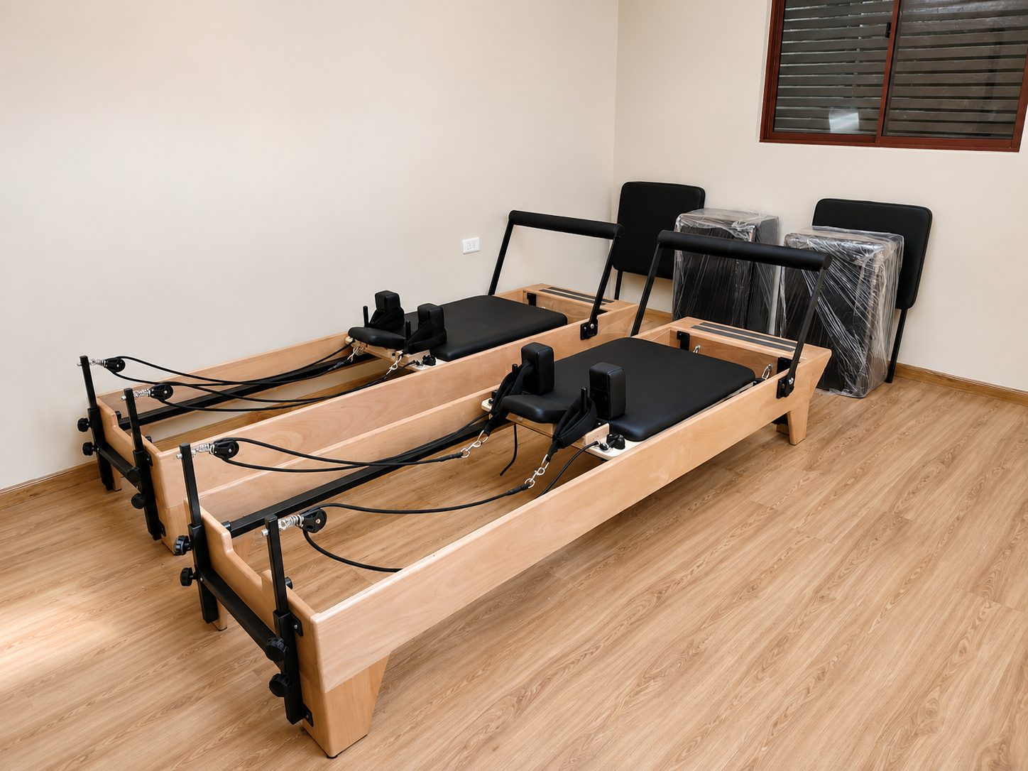Reformer de Pilates en madera de Coihue